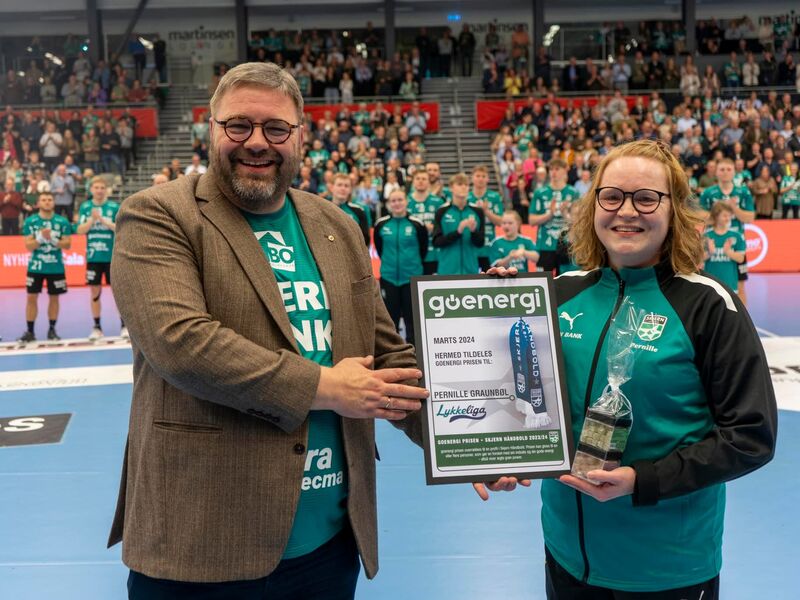 mar_lykkeliga-pernille-graunboel.jpg